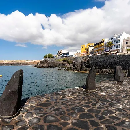 Appartement La Casita Del Muelle 50 Meters From The Sea Los Abrigos